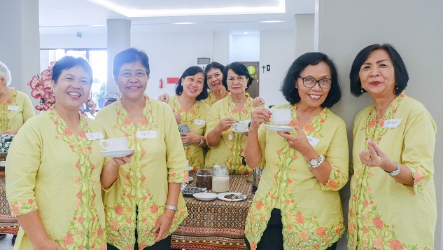 Tuan rumahPAKAI
